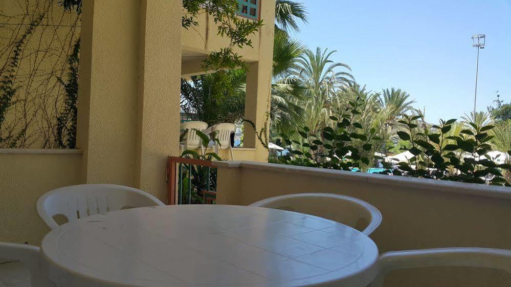 Club Flipper Bodrum Yalikavak Exterior photo