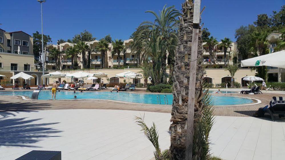 Club Flipper Bodrum Yalikavak Exterior photo