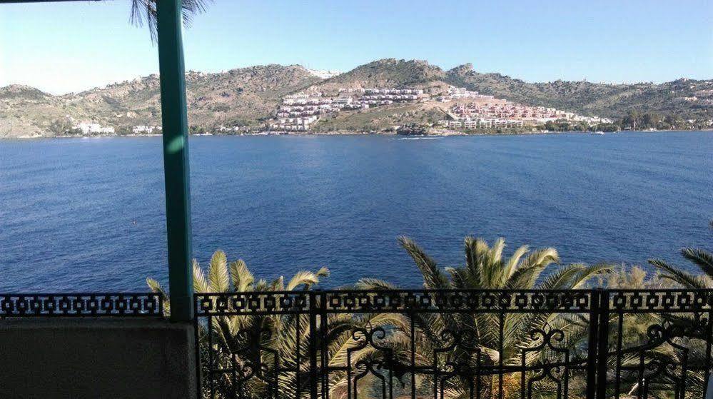 Club Flipper Bodrum Yalikavak Exterior photo